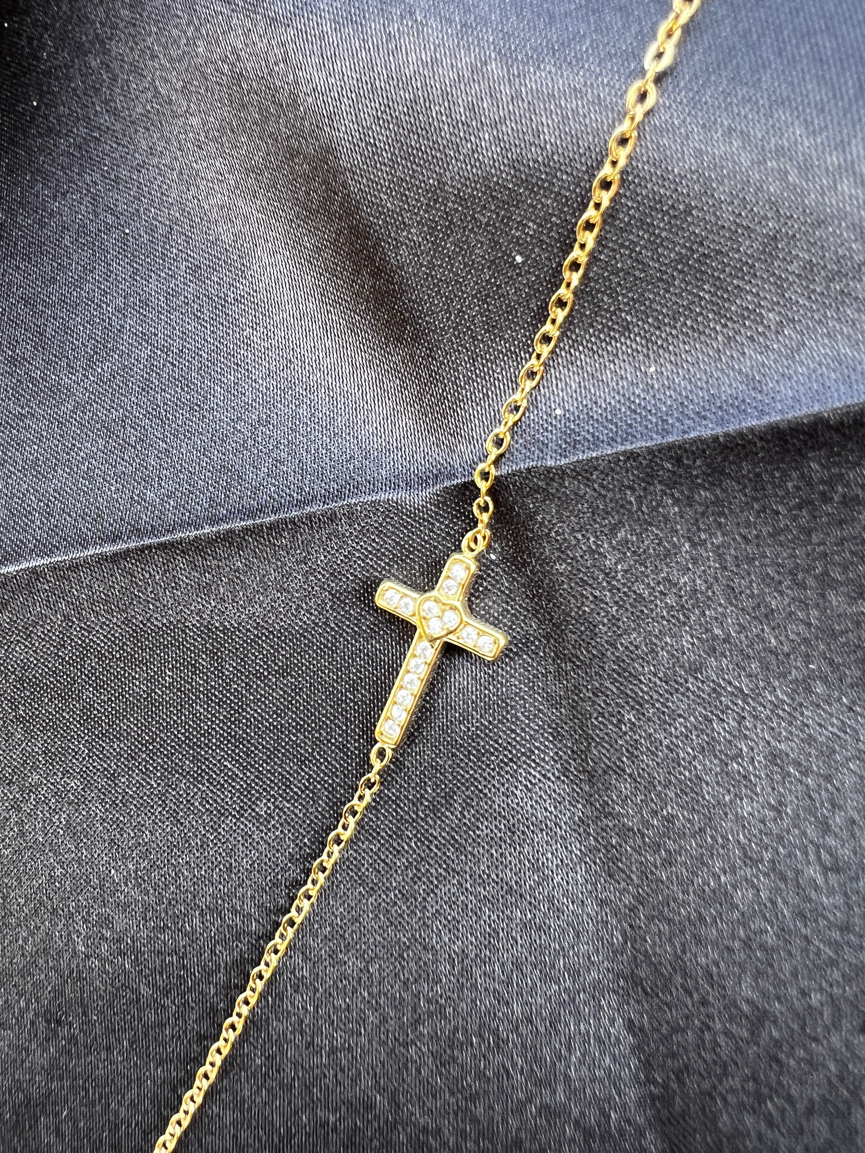 Bracelet croix du christ